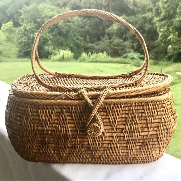 hot tropic Handbags - 🌴Bali weaved Super Cute basket purse